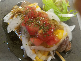 牛のわさび カルパッチョ串 480円